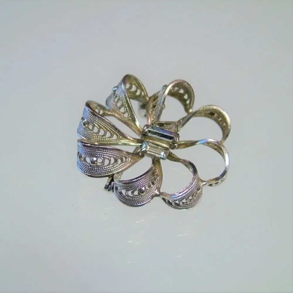 Continental Vintage Signed Silver Filigree Brooch
